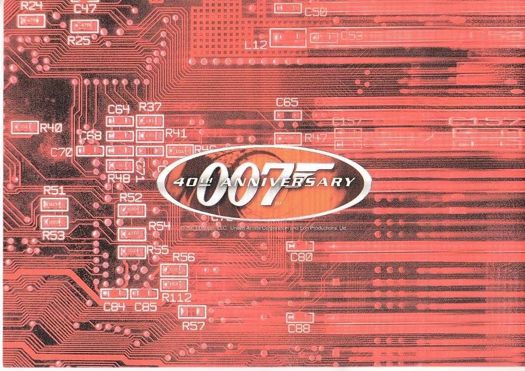 映画 ”００７ダイ・アナザディ”のポスター 、４０周年記念品のセットで新品未使用