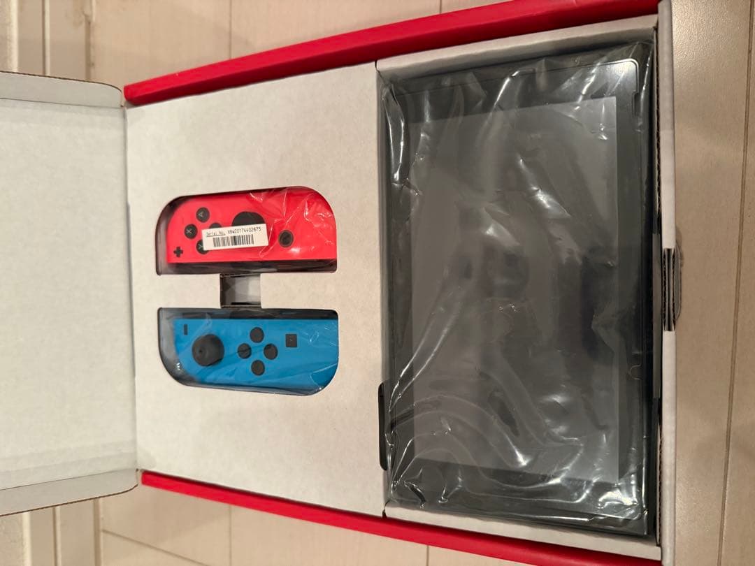 【美品】Nintendo Switch 青/赤　バッテリー強化版