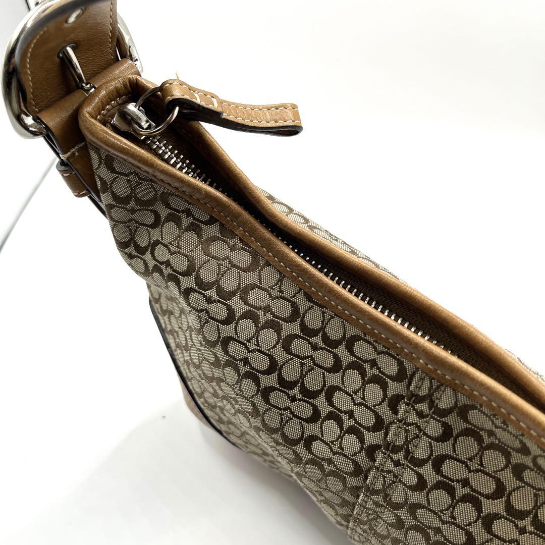 美品コーチ ミニ ホーボー ハンドバッグ シグネチャー Small Hobo