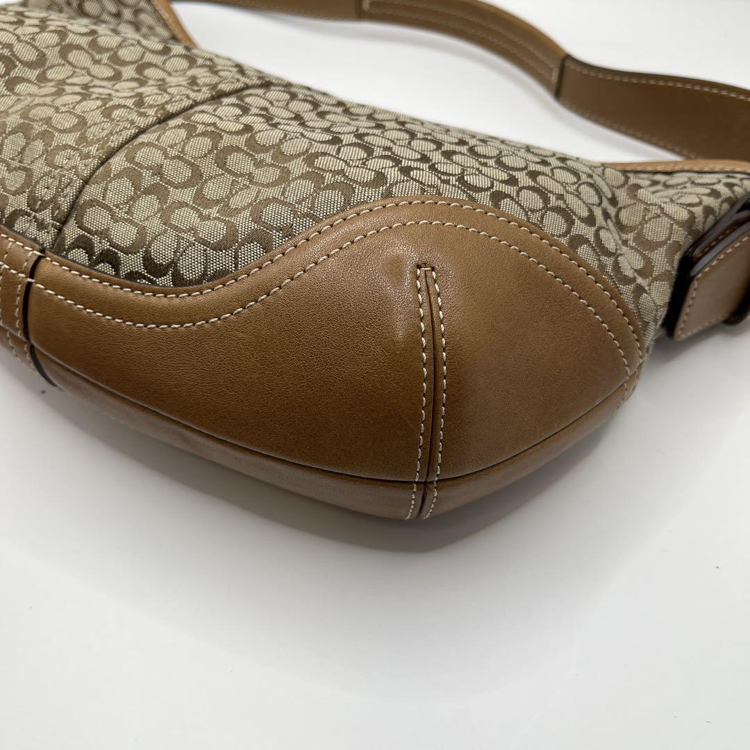 美品コーチ ミニ ホーボー ハンドバッグ シグネチャー Small Hobo