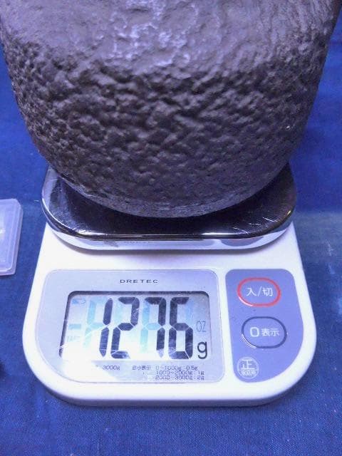 鉄製テクスチャー仕上げの鉄瓶