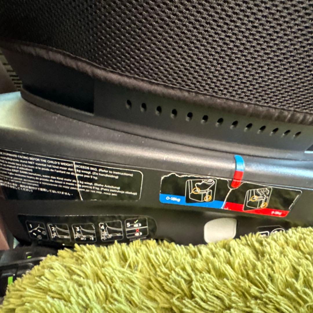 R*e様 joieチャイルドシートarc360° ISO-FIX対応