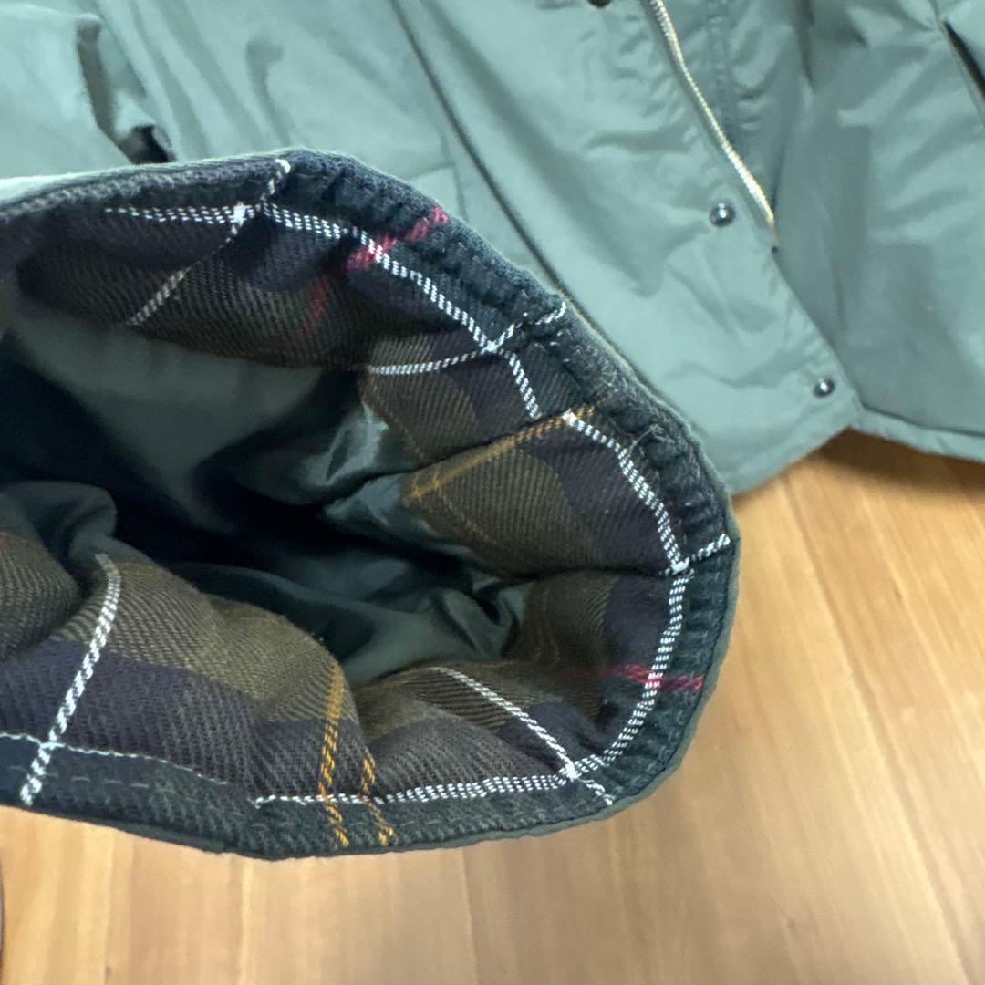 Barbour オリーブグリーン アウタージャケット