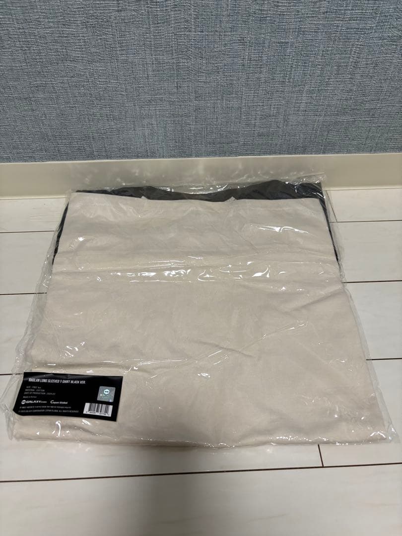 G-DRAGON ÜBERMENSCH ロンT