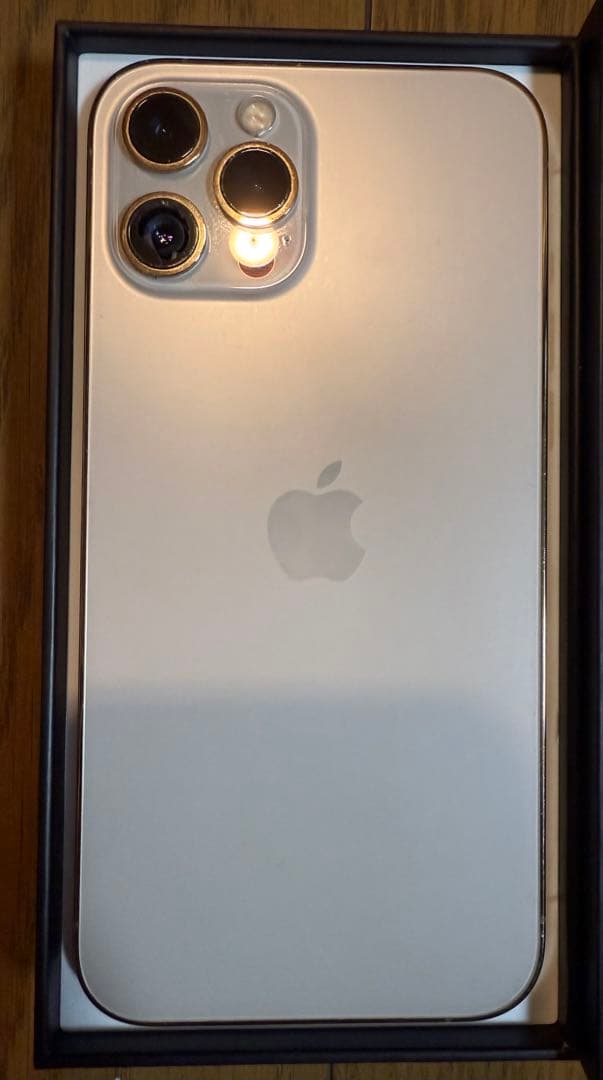 本日限りApple iPhone 12 Pro Max 512G ゴールド
