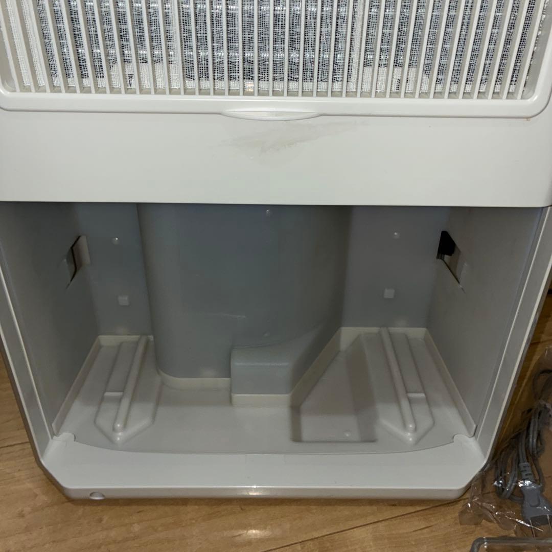 極美品　CORONA CDM-F1021 冷風・除湿・衣類乾燥機　1台3役