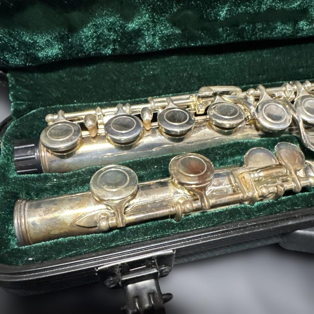 シルバーフルート本体 ケース付き