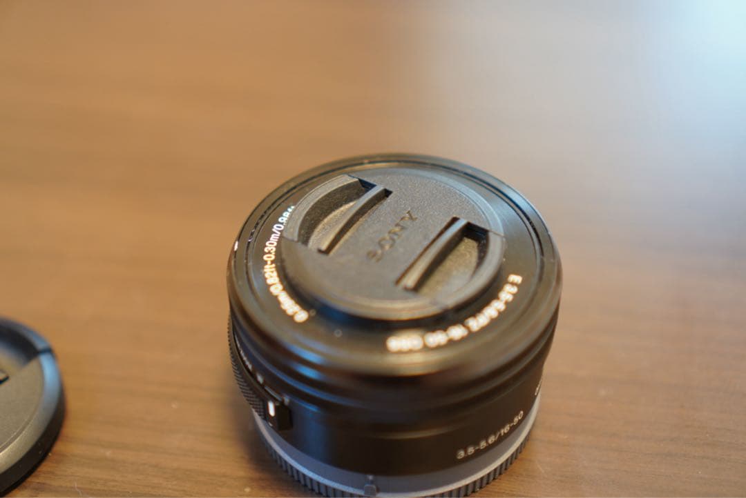 SONY E 16-50mm F3.5-5.6 OSS ズームレンズ