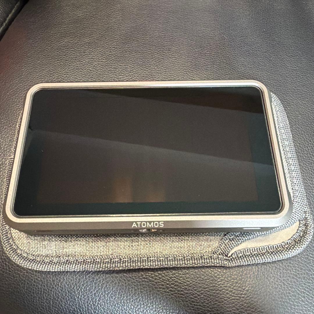 Atomos ninja v+ 5インチモニターレコーダー　カメラ収録など