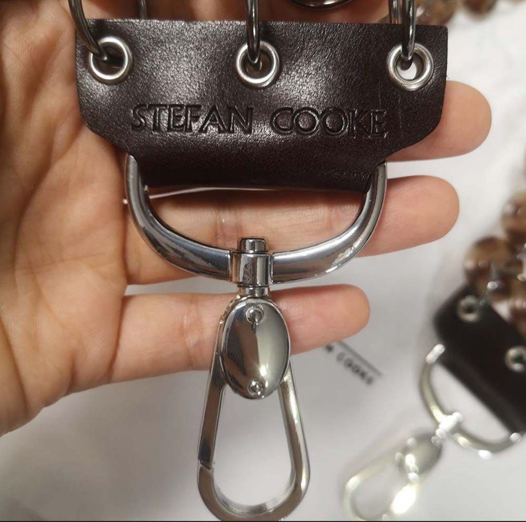 値下げ可 希少！！ ボタンストラップ バッグ　チェーン