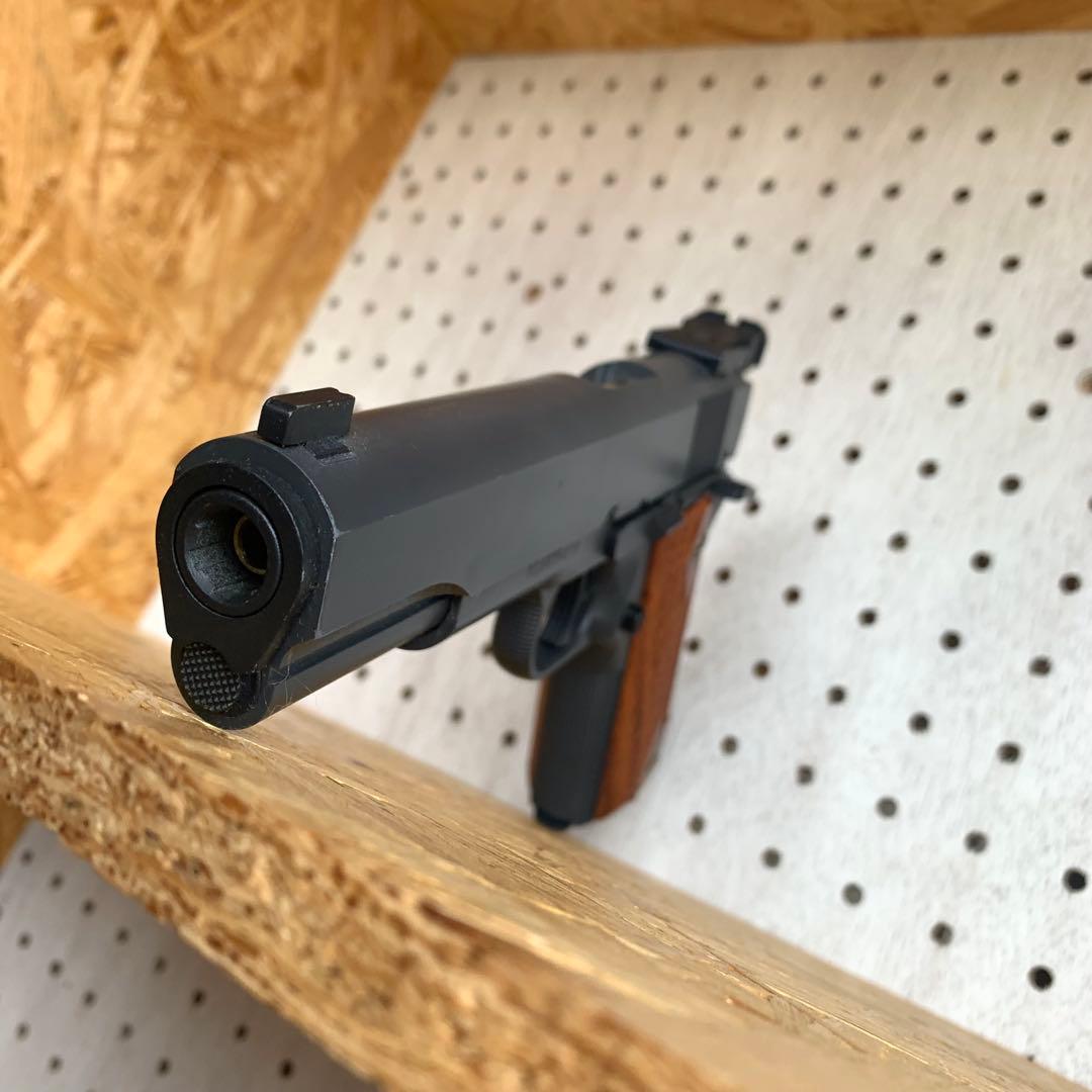 S2S M1911 ハンドガン エアコッキング ブラック シルバー木製グリップ