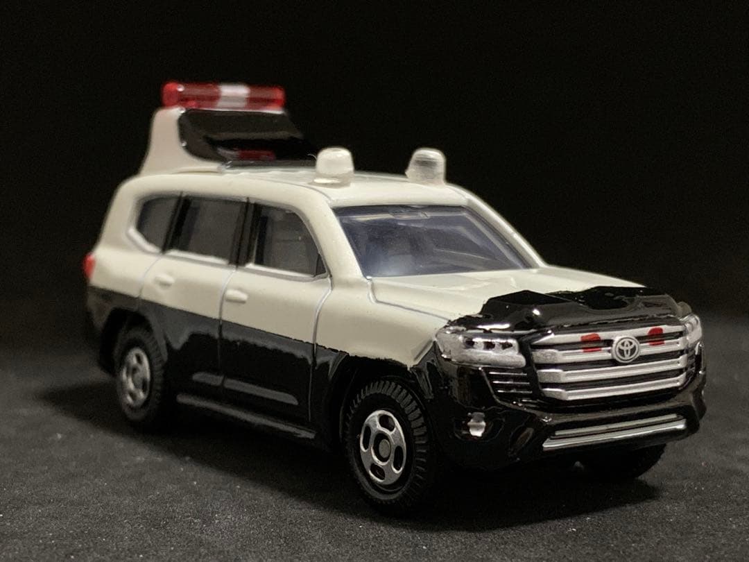 【確認用】トヨタ　ランドクルーザー300 パトカー仕様