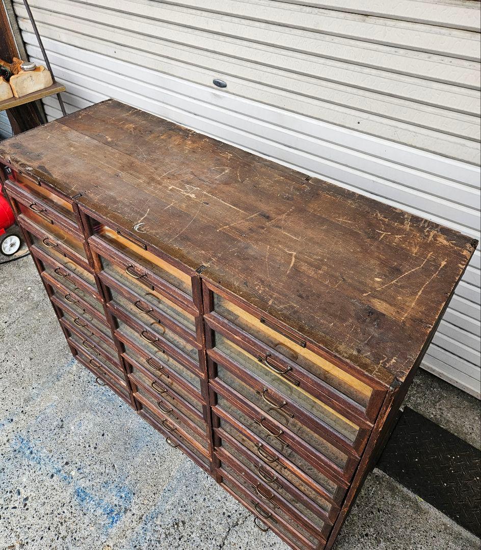 USヴィンテージ 古いシャツケース 木製×ガラス 24杯 引出し 収納 古家具