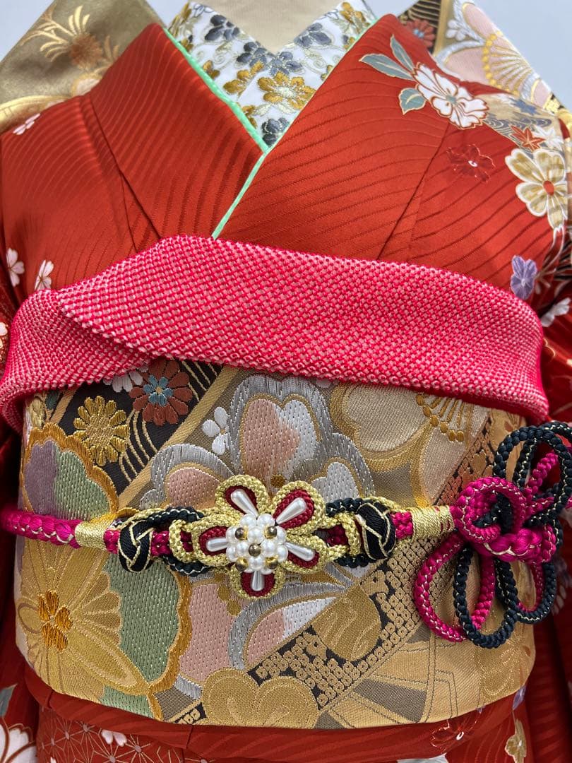 振り袖　フルセット　長襦袢　成人式　金彩加工　刺繍　全通袋帯　重ね襟付き656