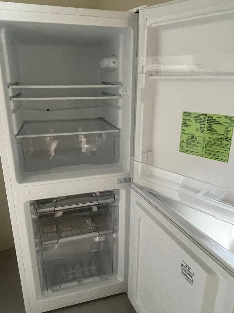 【美品】　2024年製アイリスオーヤマ　冷蔵庫　142L