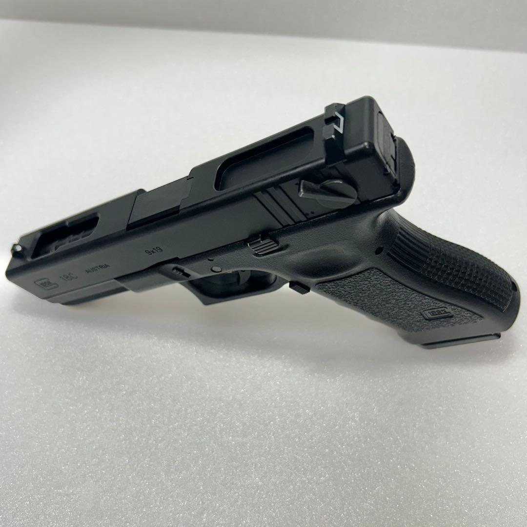 ピ*玉様 東京マルイ GLOCK 18C ガスブローバック ロングマガジン等付属