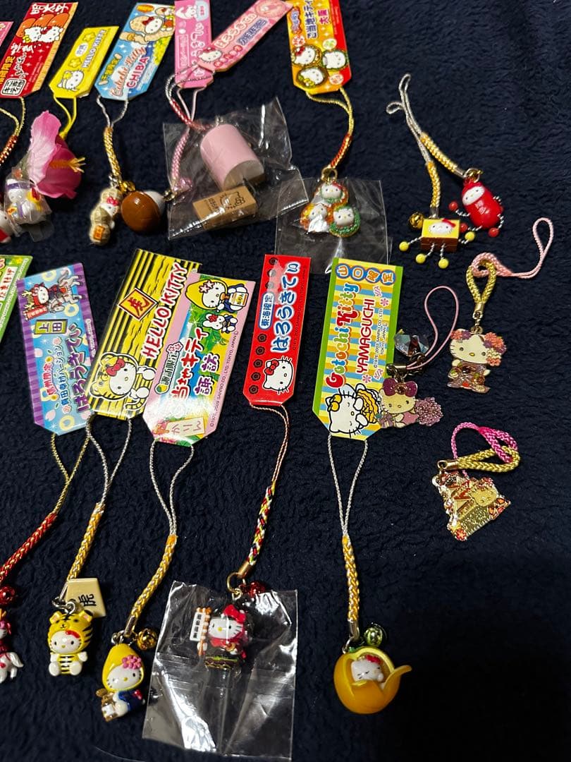 ハローキティ ストラップ まとめ売り 約83個