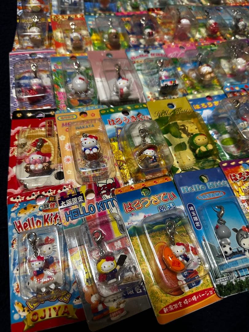 ハローキティ ストラップ まとめ売り 約83個