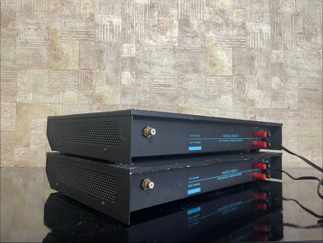 【 希少 】 Musical Fidelity 【 モノラルパワーアンプ 】