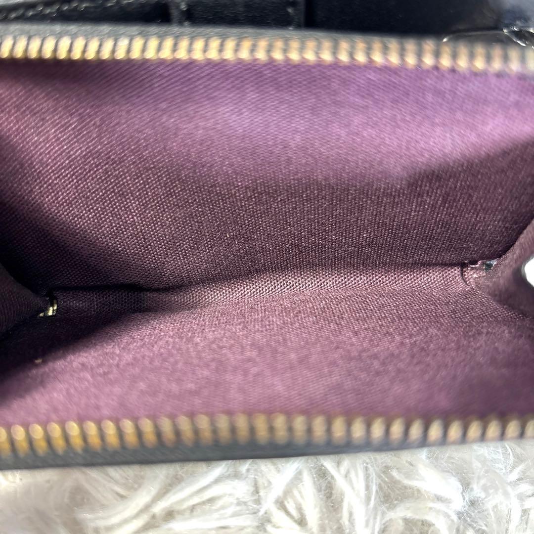 Vivienne Westwood 小銭入れ付き4連キーケース オーブ型押し　黒