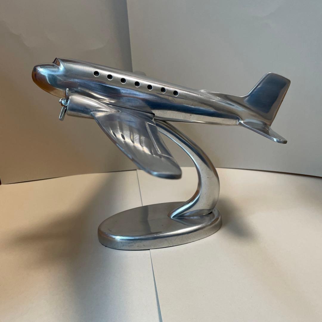 2311.メタル製 飛行機模型