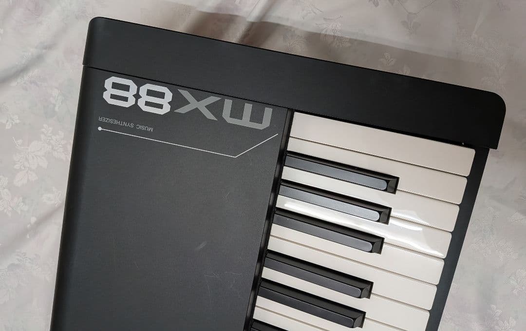 Yamaha MX88 88鍵シンセサイザー