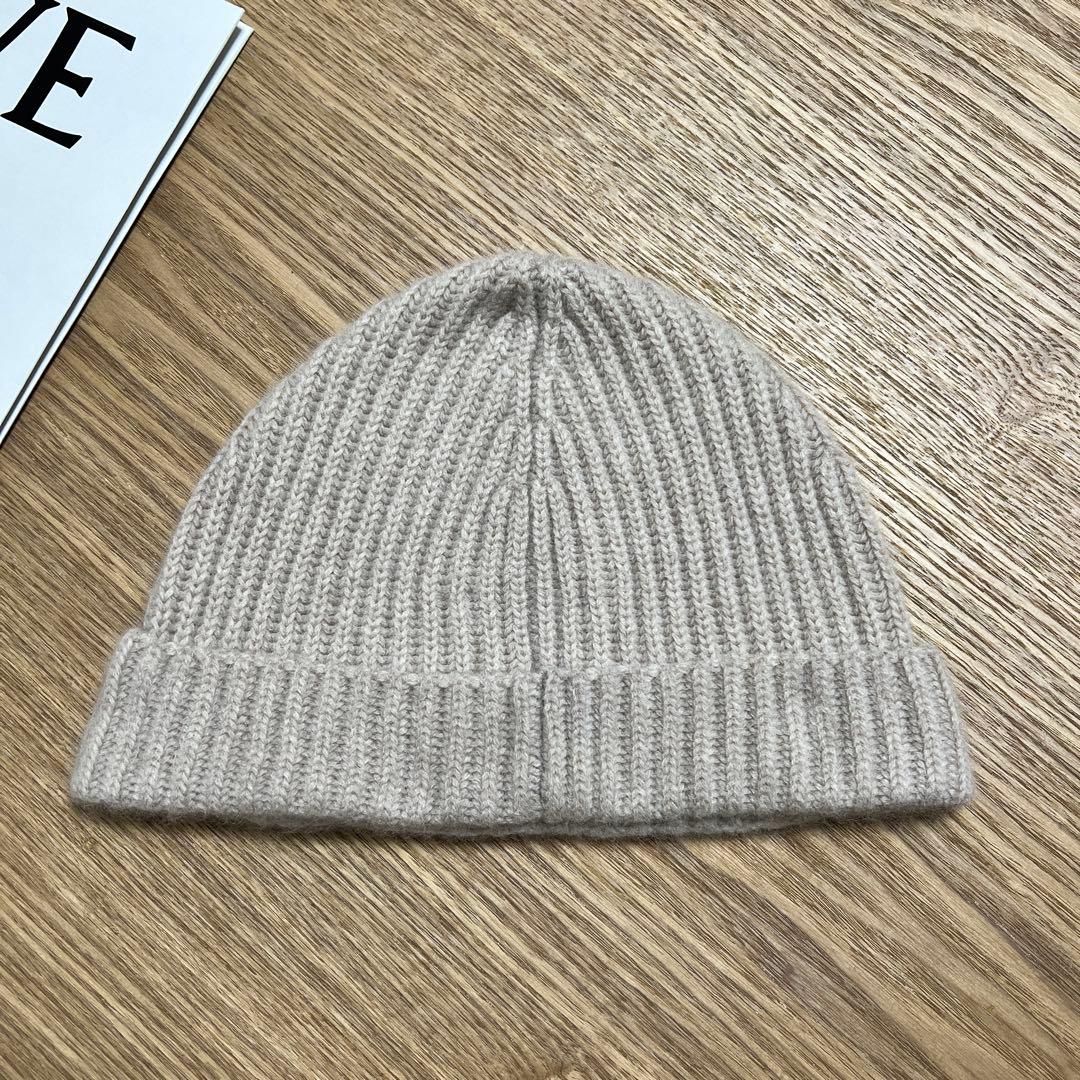 【再大大大再値下げしました！】LOEWE ベージュ ニット帽