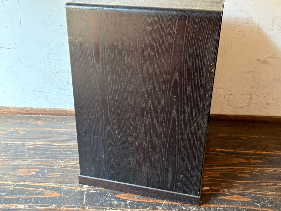 木目調4段引き出しタンス　アンティーク　レトロ