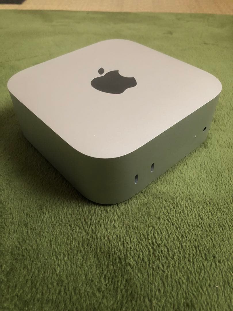 Apple M4チップ搭載 256GB SSD Mac mini 本体と付属品