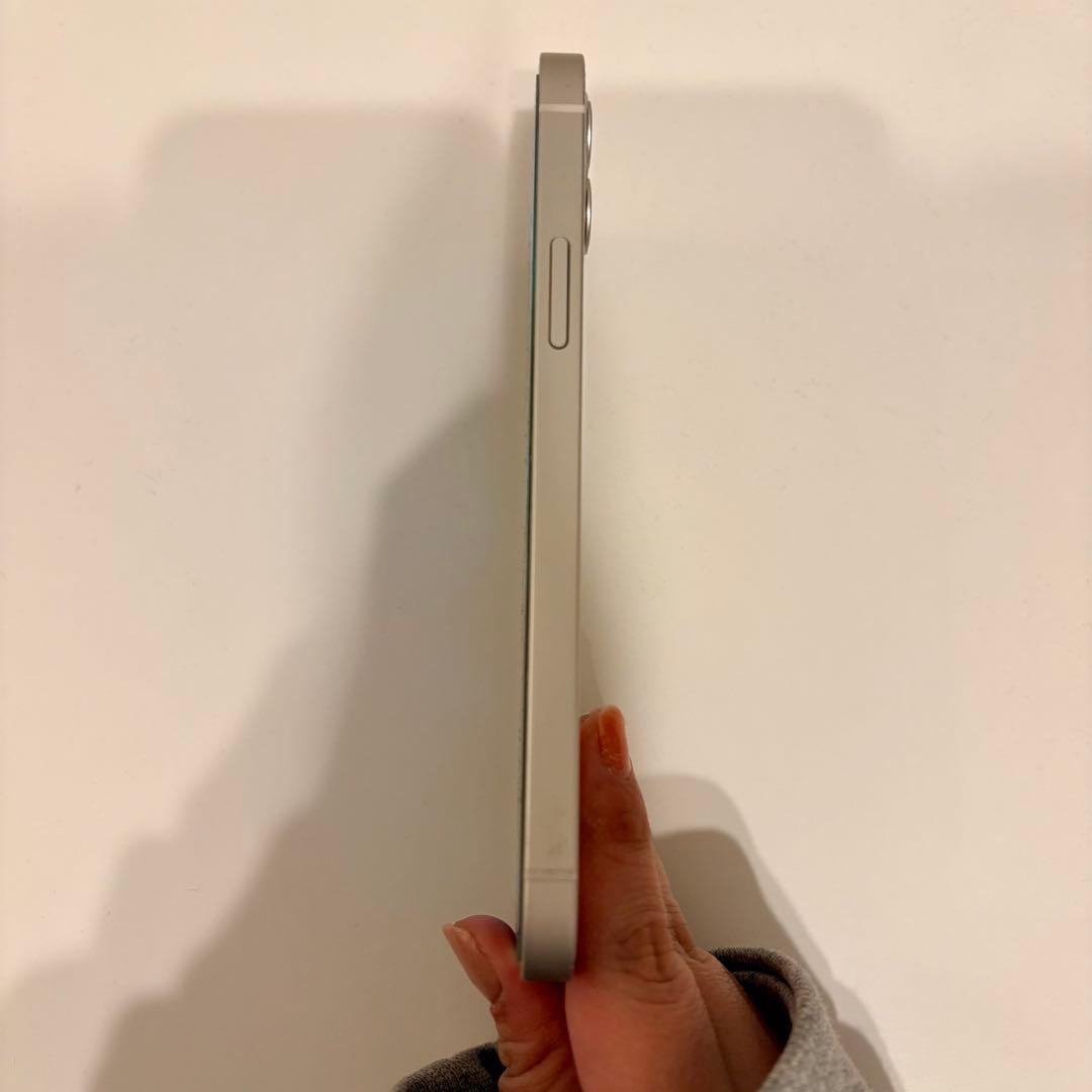 スマートフォン本体 Apple iPhone 12 64GB