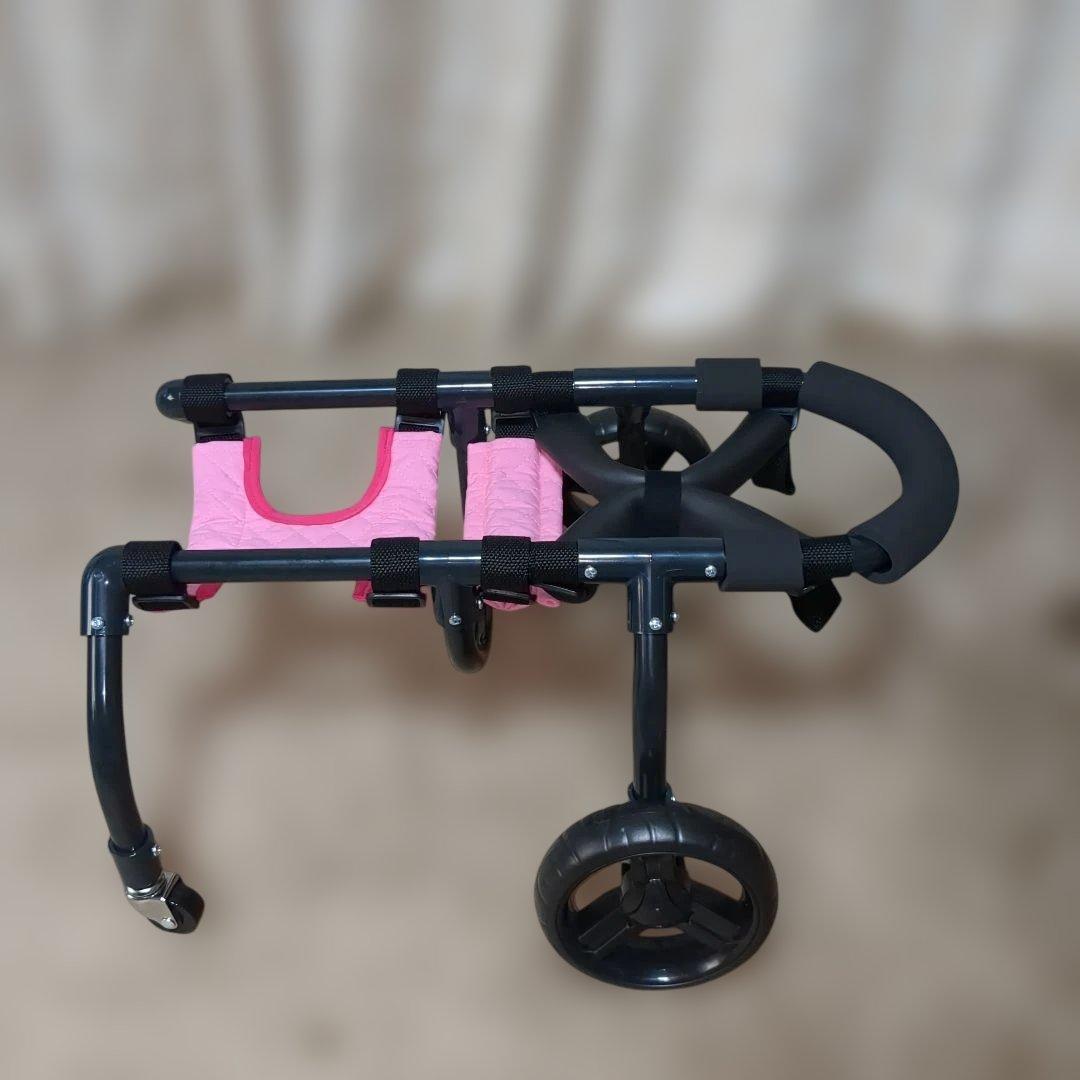 ワンちゃん4輪　リハビリ　食事補助　犬用車椅子　介護用品　犬の歩行器