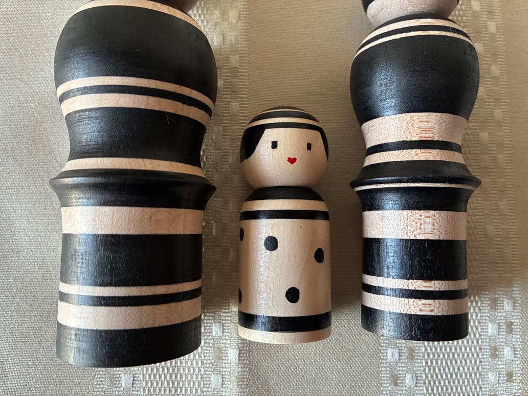 ルビンのこけし ファミリー ブラック 黒 限定品 青森県黒石市 22000円