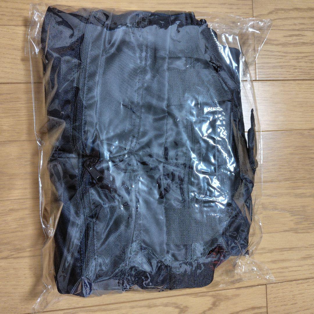 JAL ISETAN 伊勢丹　コラボ　ガーメントケース