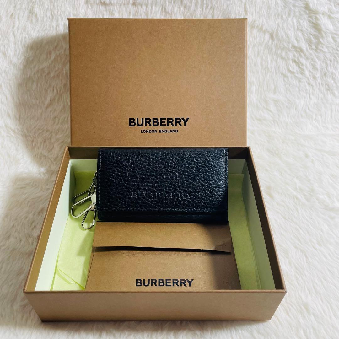 美品 BURBERRY レザー×ノバチェック柄 4連 キーケース ブラック