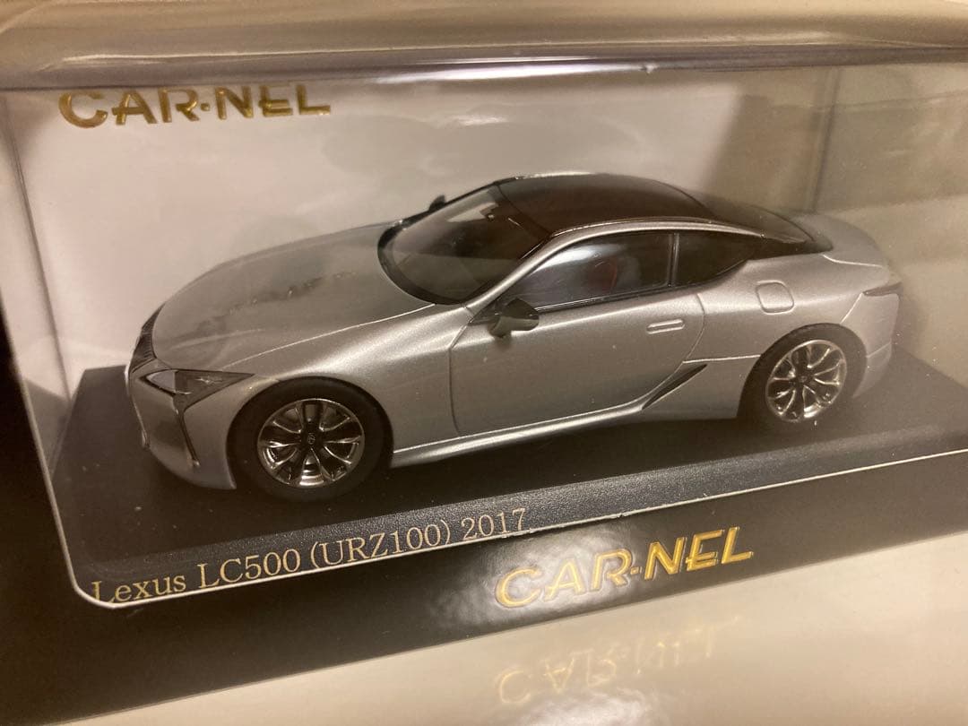 CARNEL LC500 (URZ100) 2017 シルバー