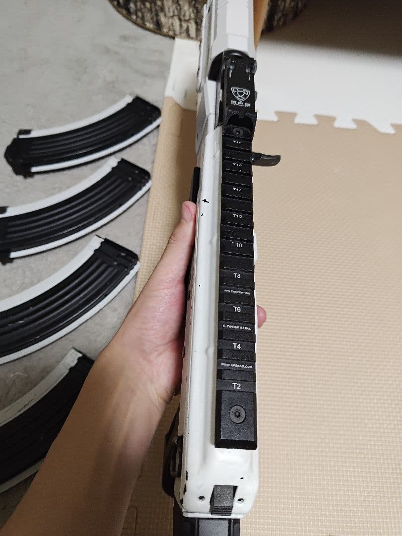 東京マルイ 次世代AK WHITE STORM ホワイトストーム カスタム品