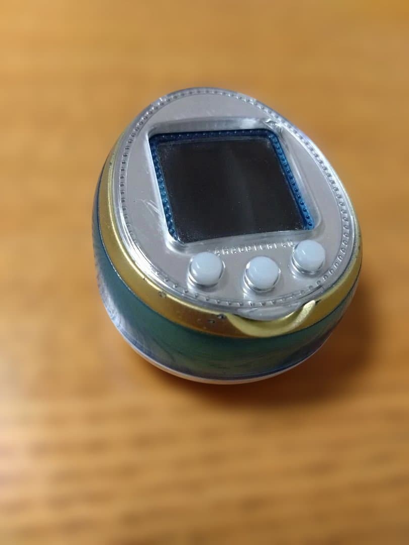 たまごっち4u ブルー　中古品