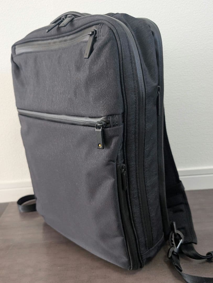 【極美品級】✨aceビジネスリュックB4　撥水軽量 定価28600円10％OFF