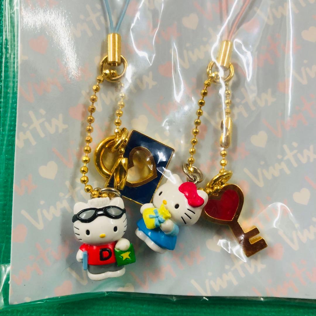 2001年製 激レア★ハローキティ ダニエル ストラップ vivitix ハート