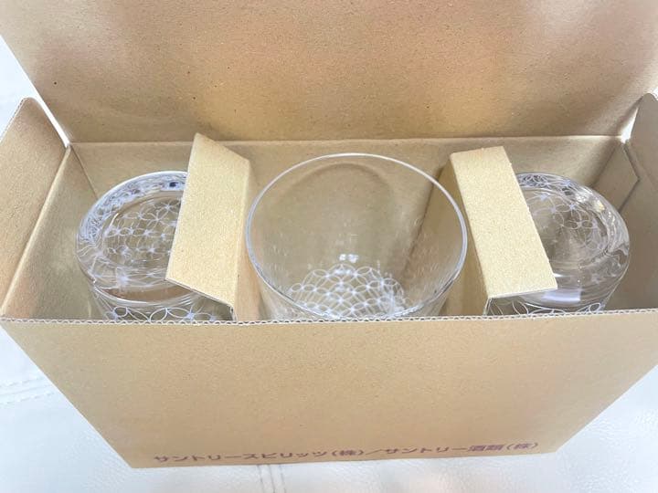 サントリーウィスキー響21年 意匠ボトル 花鳥風月　700ml