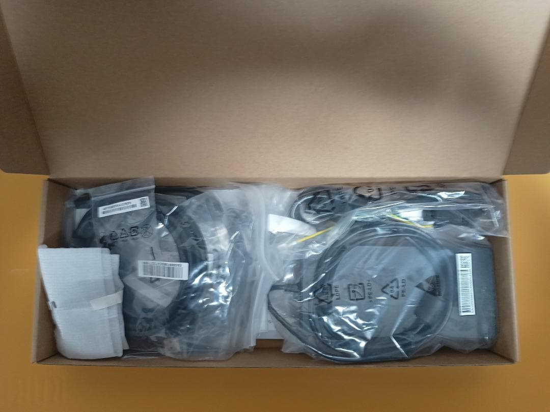 LG UltraGear 32GQ950-B 4K ゲーミングモニター