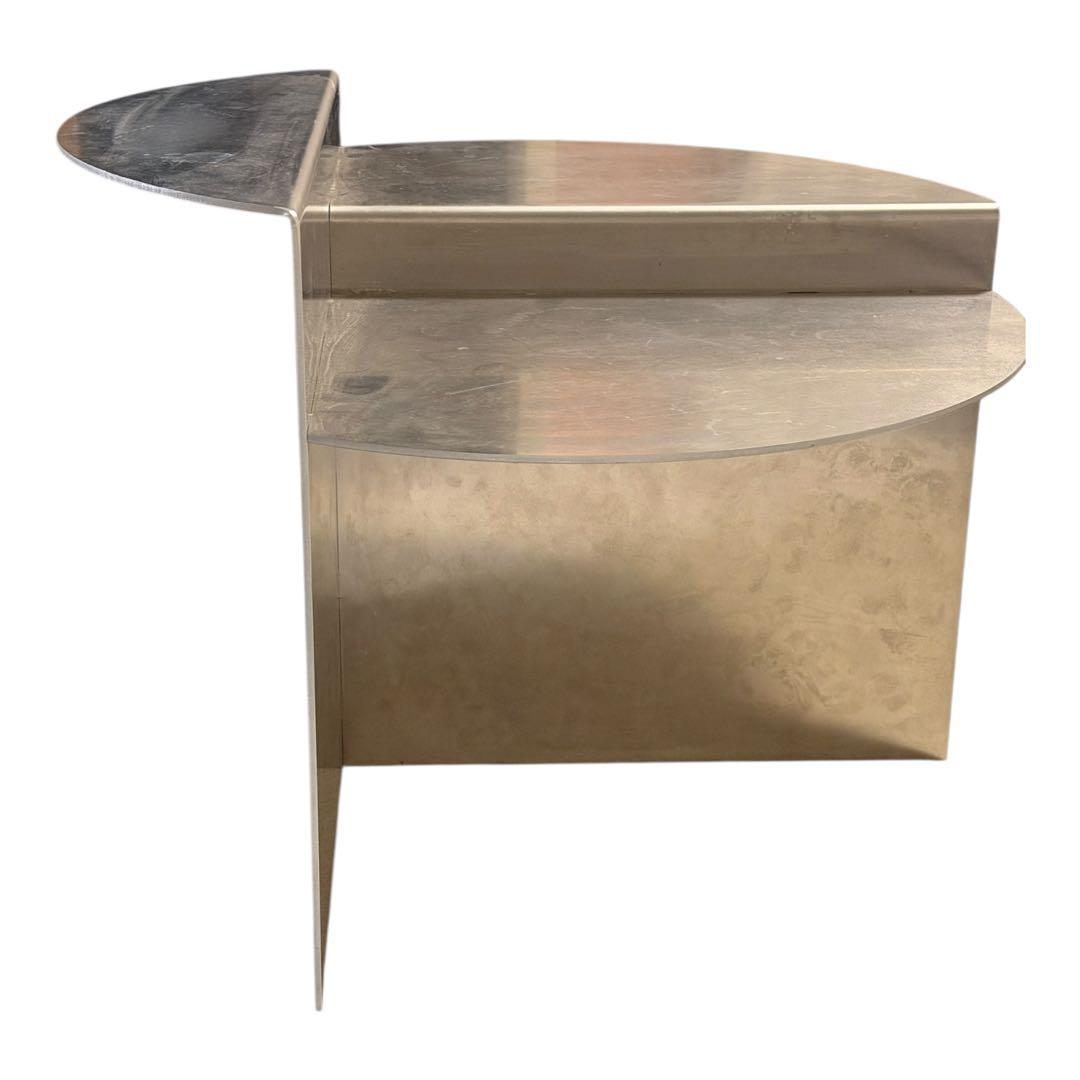 frama rivet side table フラマ テーブル