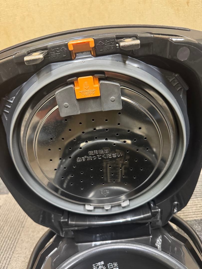 象印 NP-SF10E5 圧力IH炊飯器