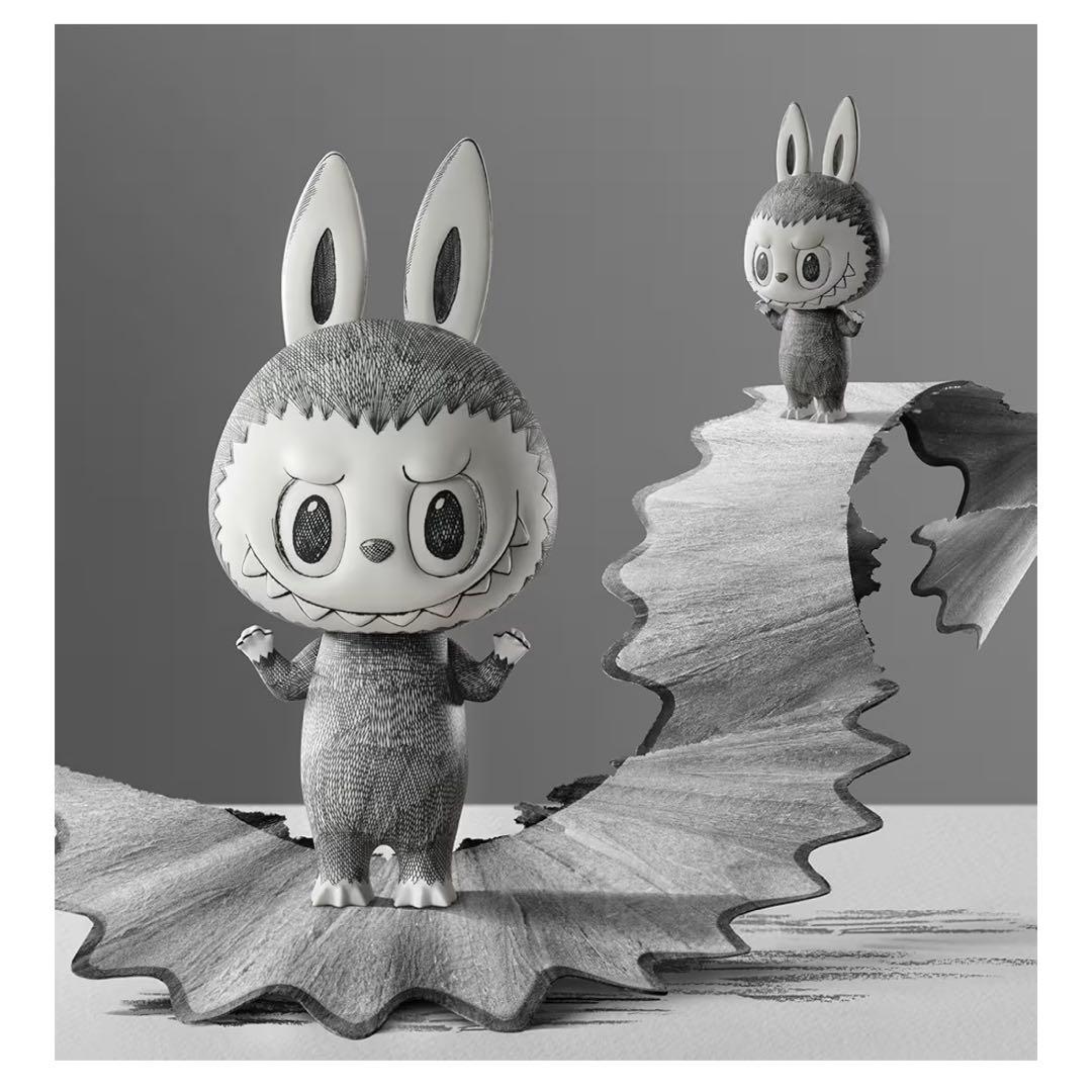 POPMART MEGA LABUBU 400% スタチュー　メガラブブ