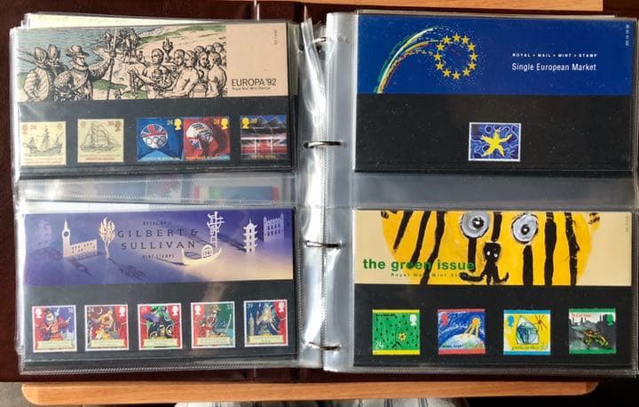 イギリス　記念切手コレクション