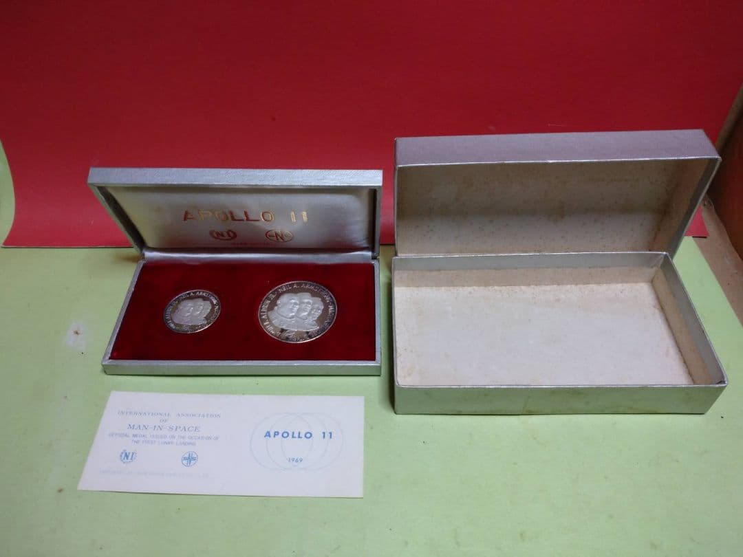 ゲームではありません!激レア!20年物銀貨アポロ11号記念シルバー