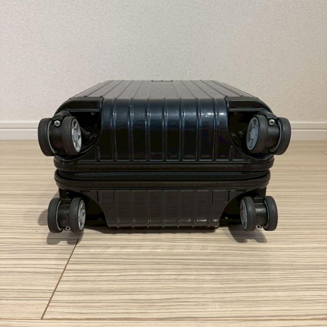 RIMOWA リモワ サルサエアー ミニ キャリーケース 4輪 22L ブラック