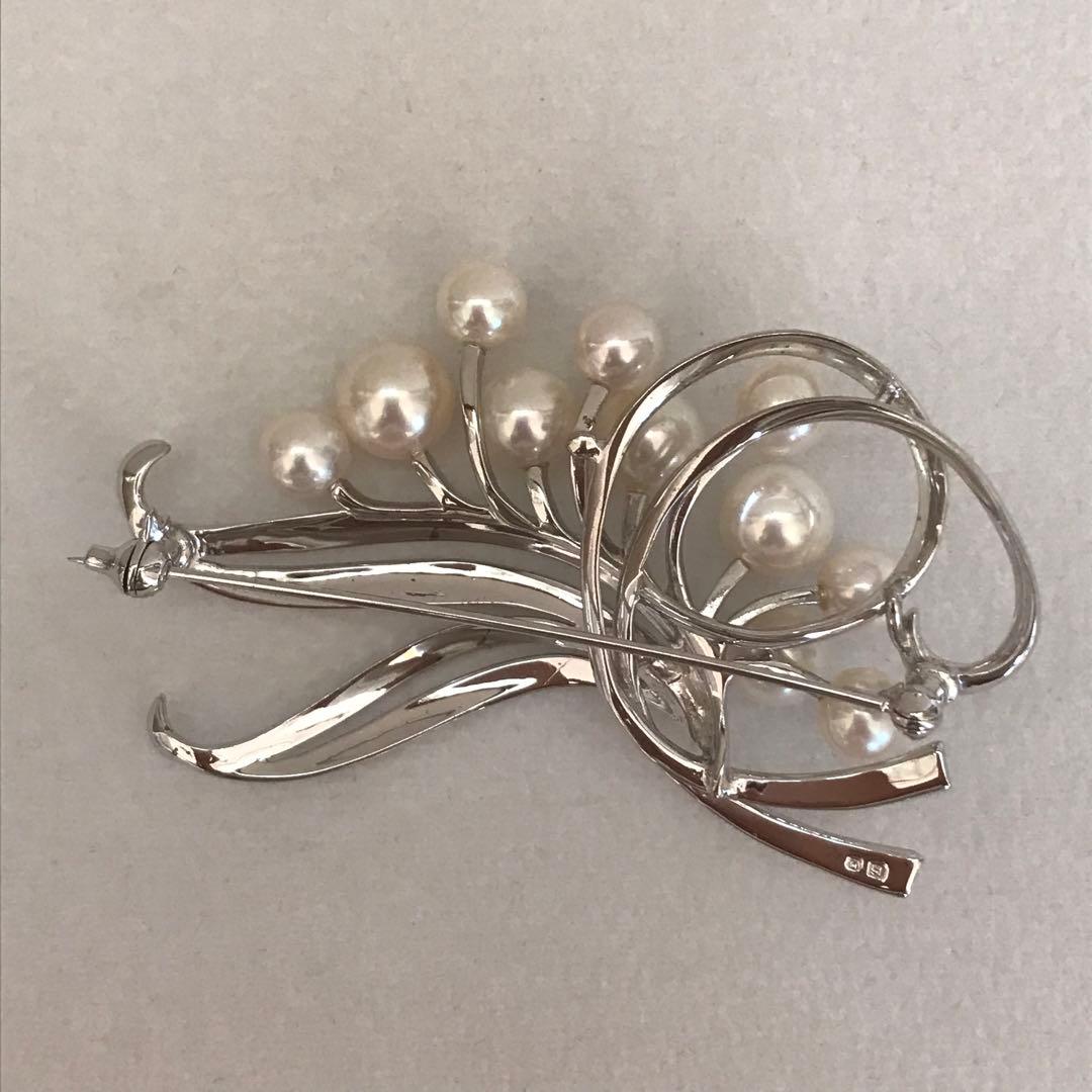 【特価！】MIKIMOTO 華やか　ゴージャス　AKOYA ブローチ