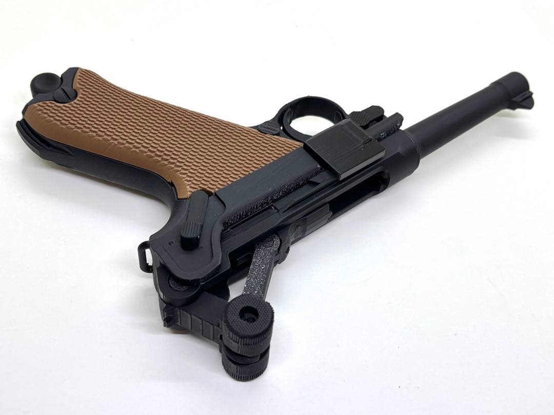 ルガーP08・ボーチャードC93 レプリカモデル　セット（機能なし、金属なし）