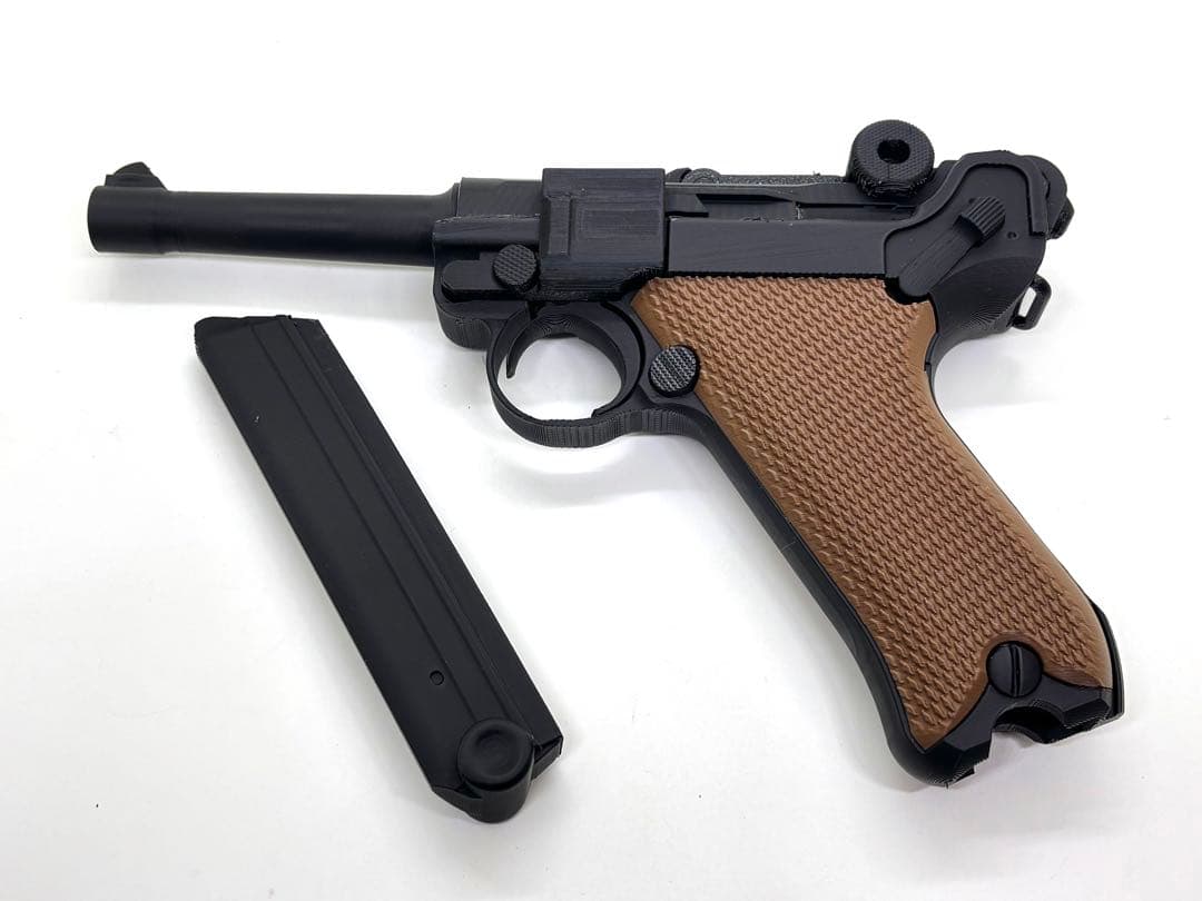 ルガーP08・ボーチャードC93 レプリカモデル　セット（機能なし、金属なし）